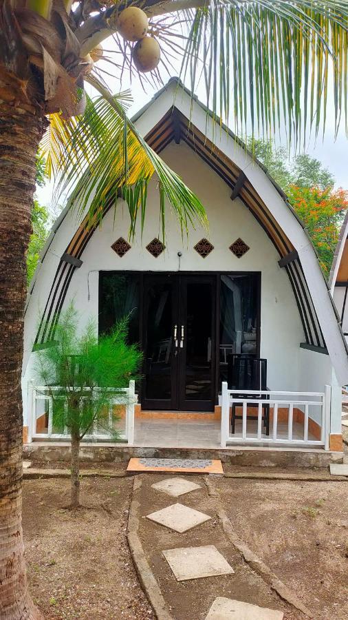 Meno Lodge Gili Meno Exteriör bild